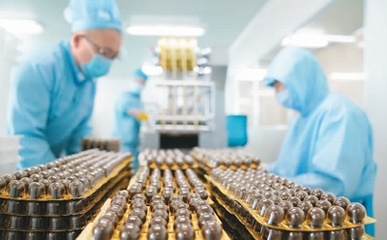 海外疫情升温 中医药为全球战疫贡献中国智慧