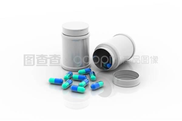 从药瓶流出的药丸